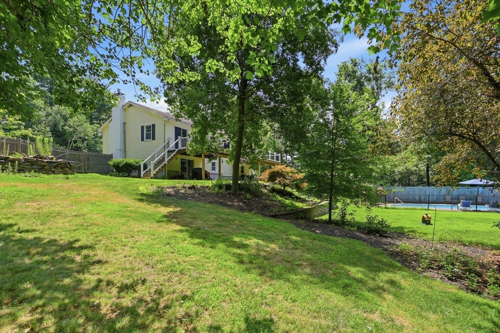 22 Mary Dr Property Photo 9