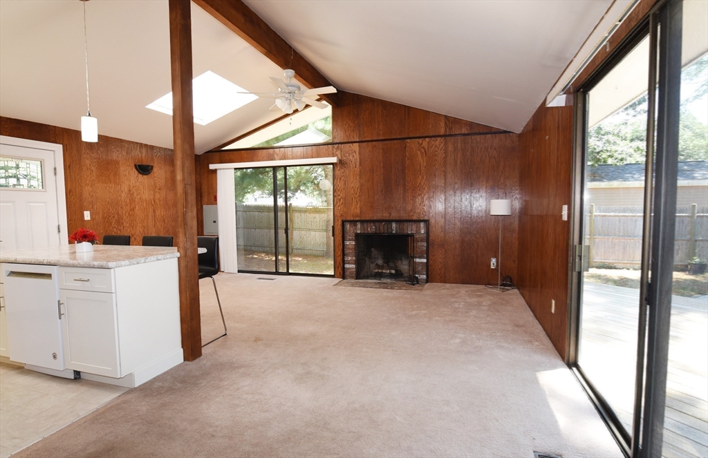 12 Twelfth Ave Property Photo 11