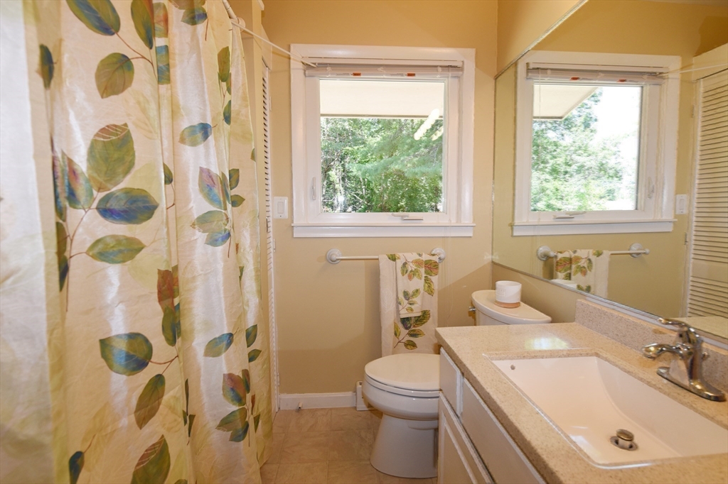 12 Twelfth Ave Property Photo 17