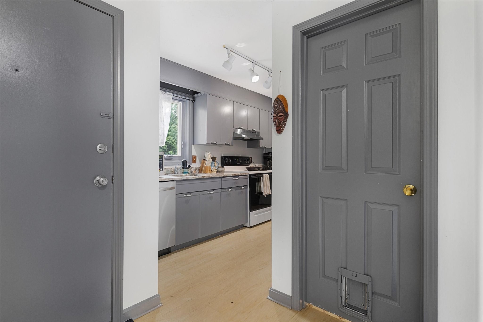 1199 Grafton St # 92 Property Photo 2