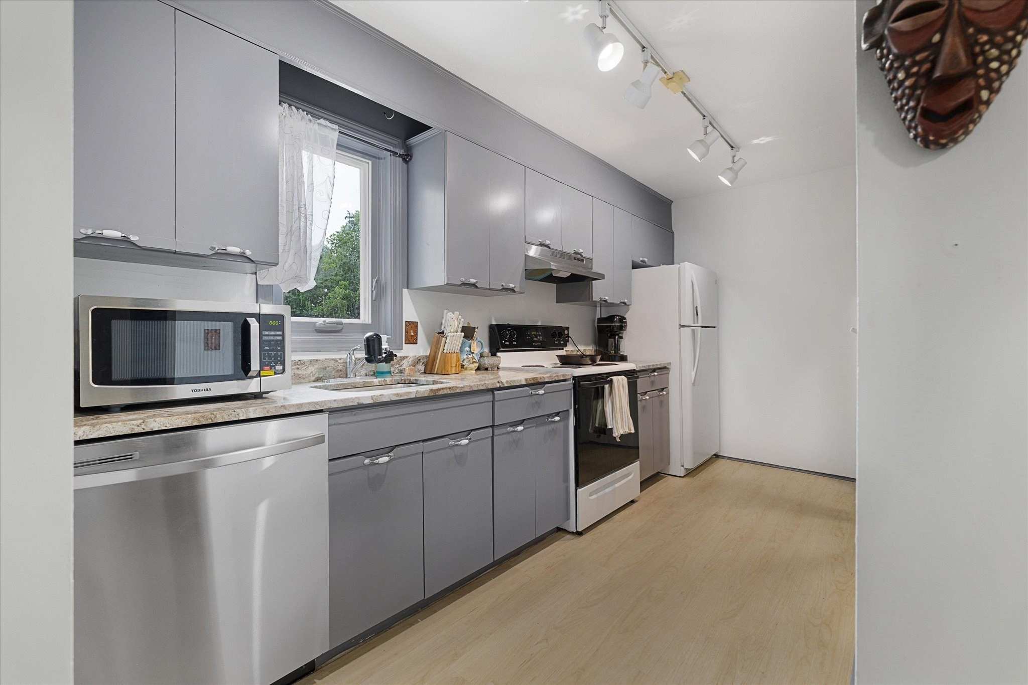 1199 Grafton St # 92 Property Photo 3