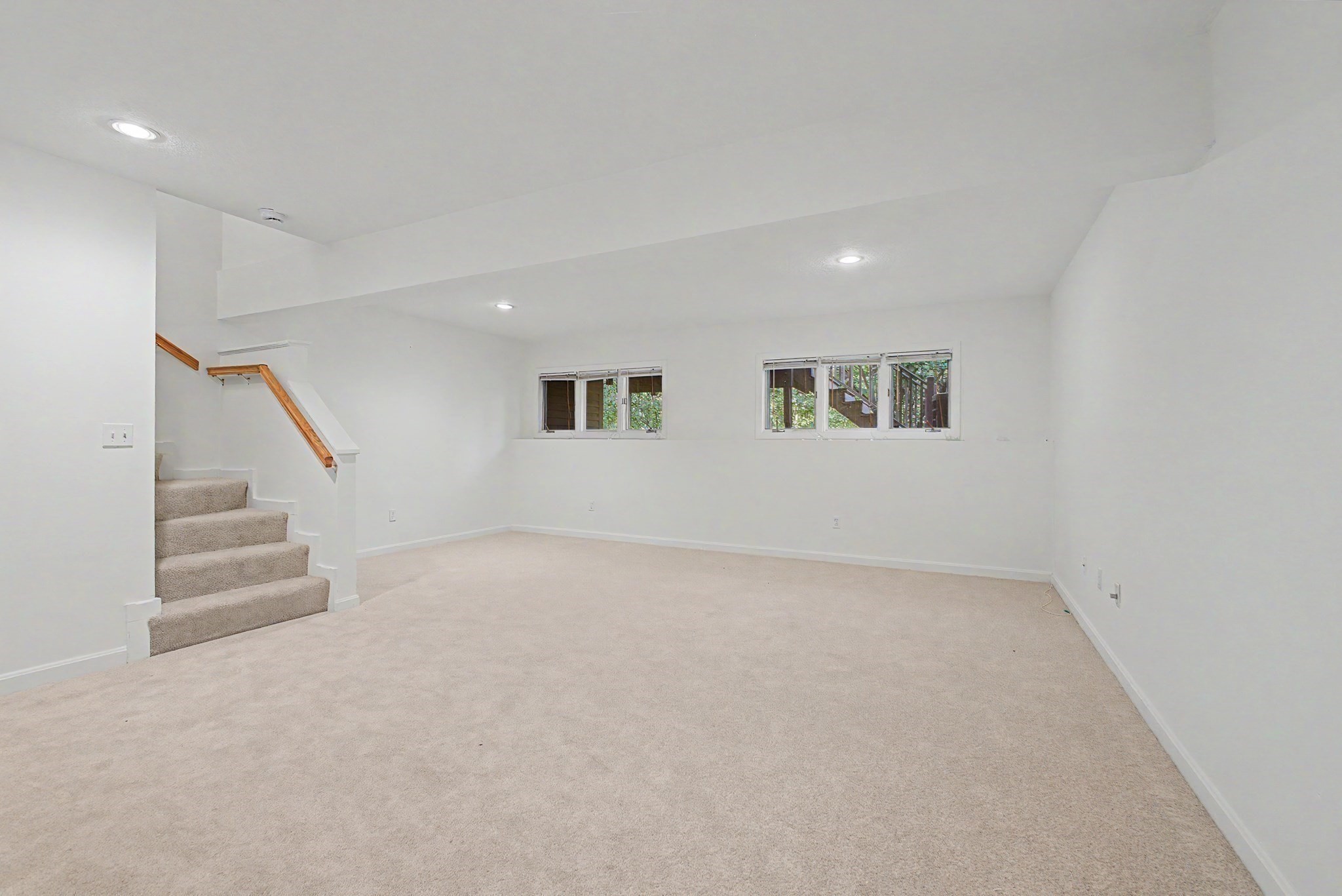 6 Lilac Ct # 6 Property Photo 23