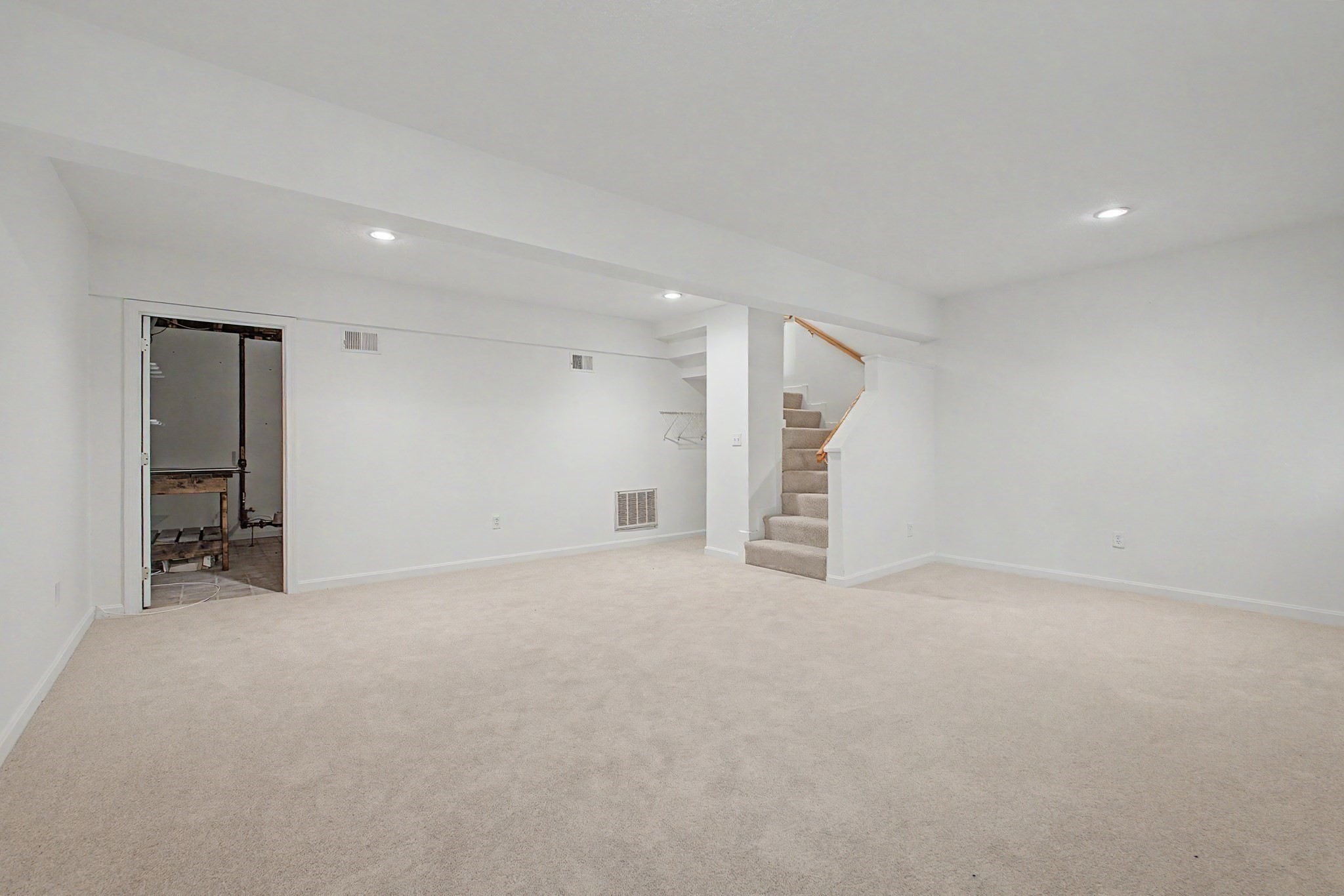 6 Lilac Ct # 6 Property Photo 24