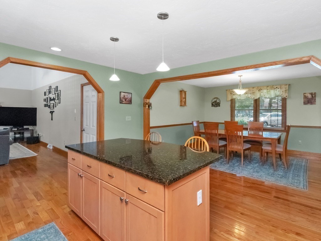 137 Harrington Road Property Photo 5