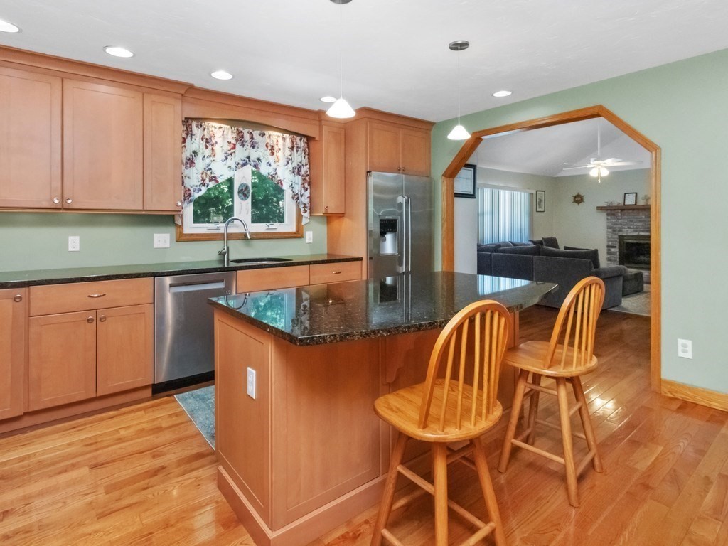 137 Harrington Road Property Photo 6