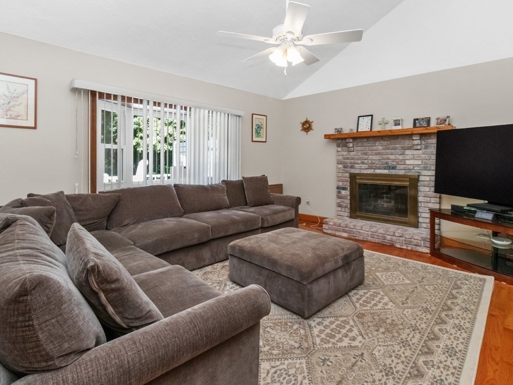 137 Harrington Road Property Photo 26