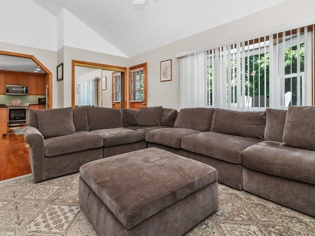 137 Harrington Road Property Photo 27