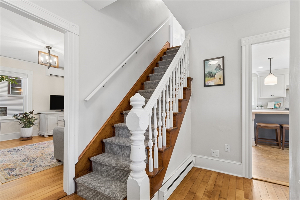 9 Crane Ave Property Photo 5