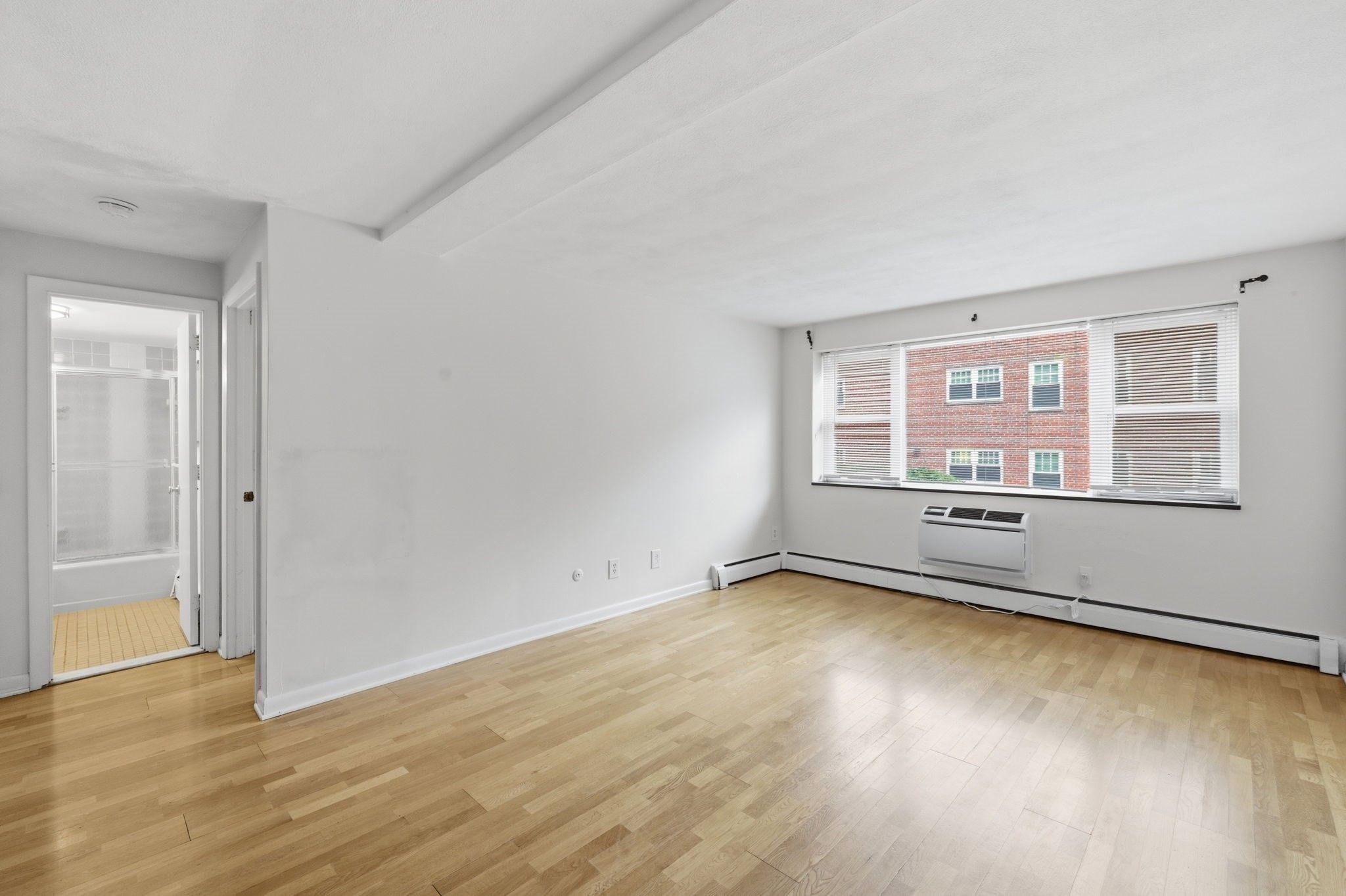 269 Harvard St # 14 Property Photo 7