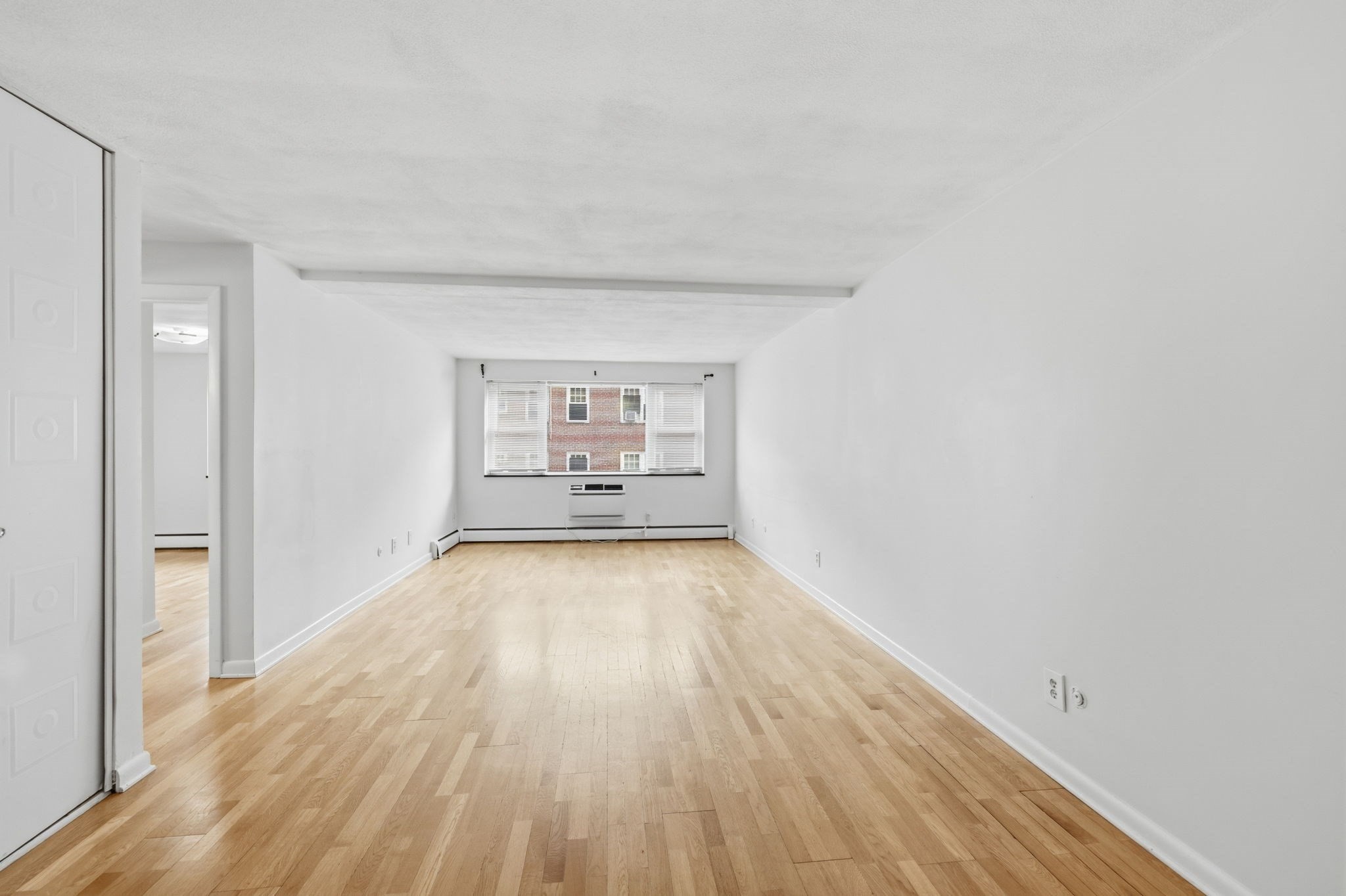 269 Harvard St # 14 Property Photo 8