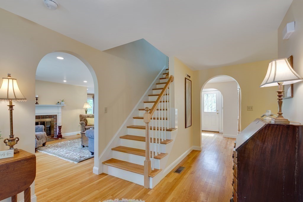 132 Central St Property Photo 4