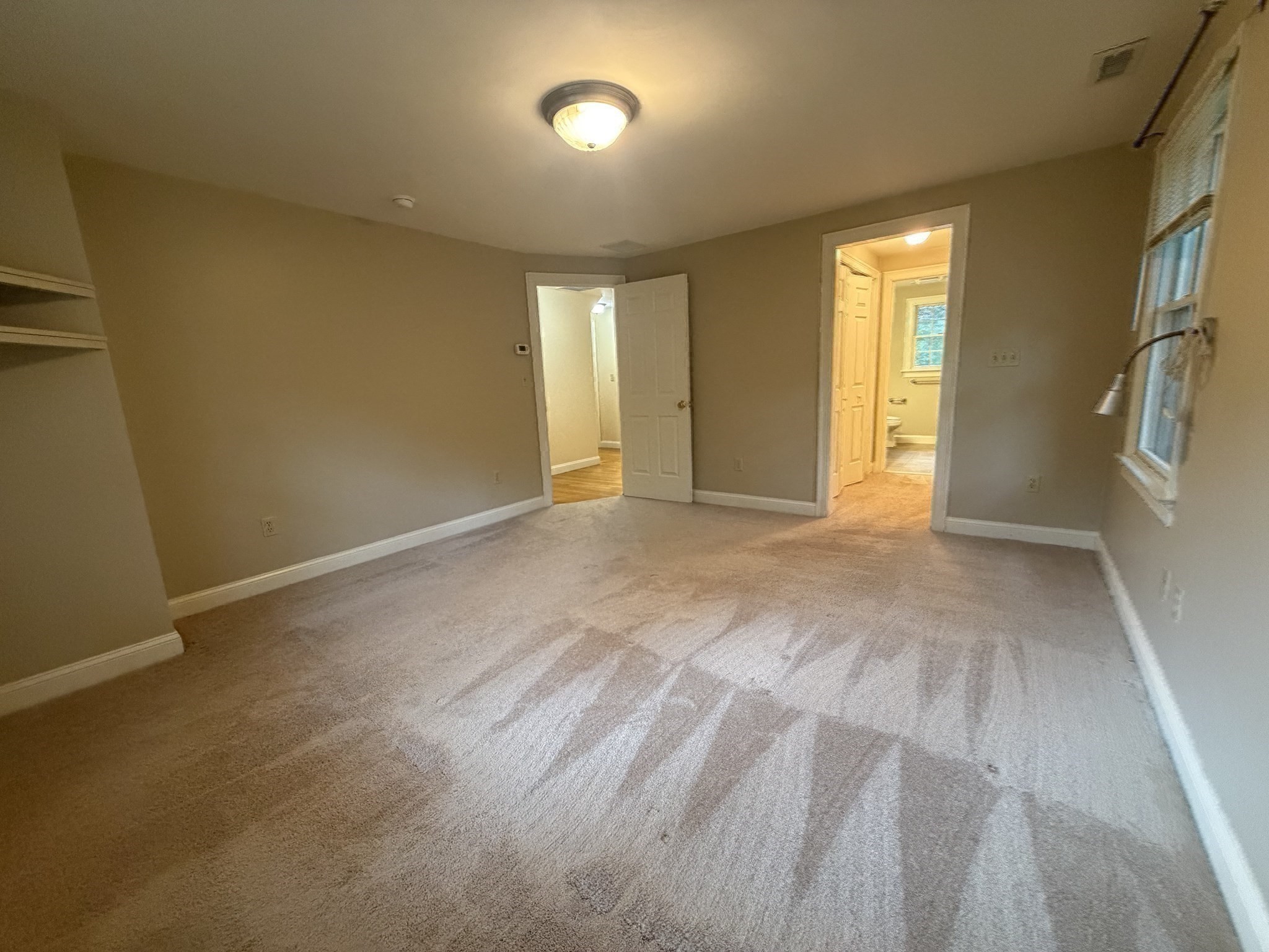 132 Central St Property Photo 24