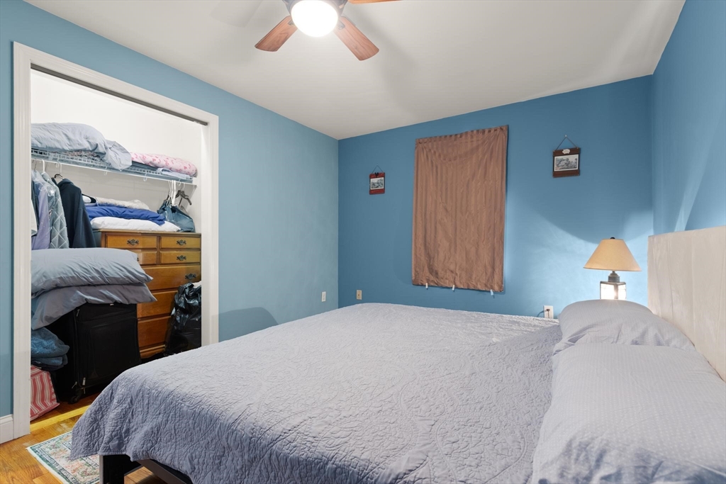 320 Balcom St Property Photo 16