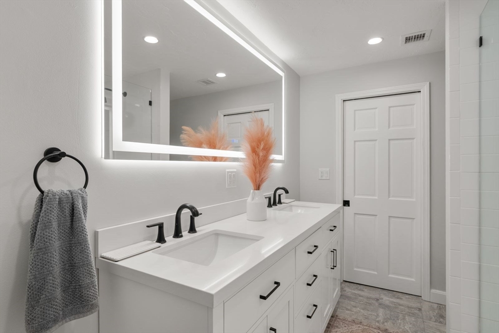 9 Fieldwood Drive Property Photo 30