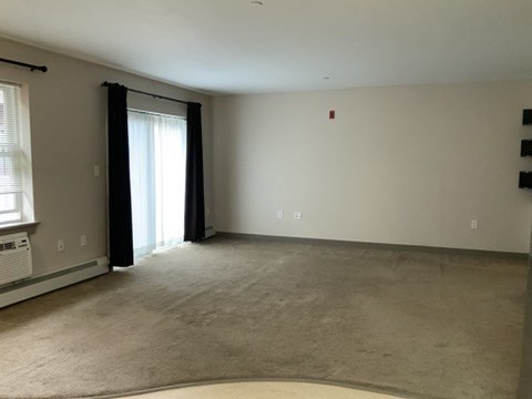 277 W Main St # 46 Property Photo 8