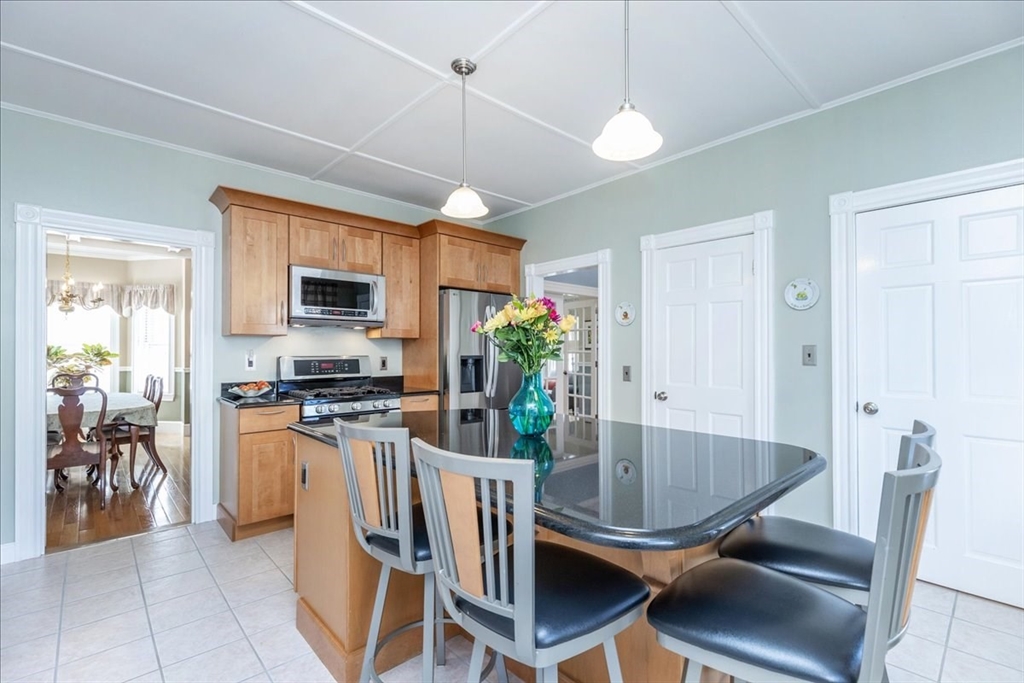20 Beach St. Property Photo 15