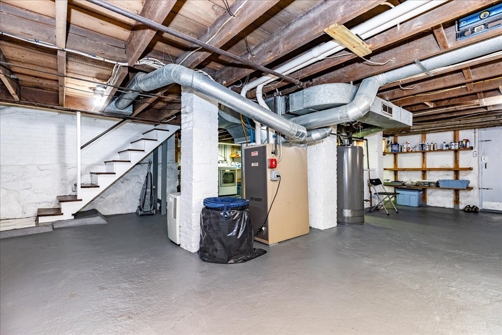20 Beach St. Property Photo 34