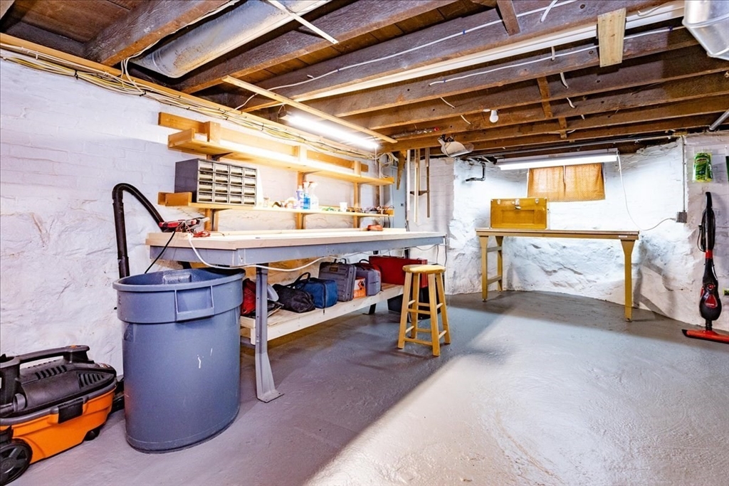 20 Beach St. Property Photo 35