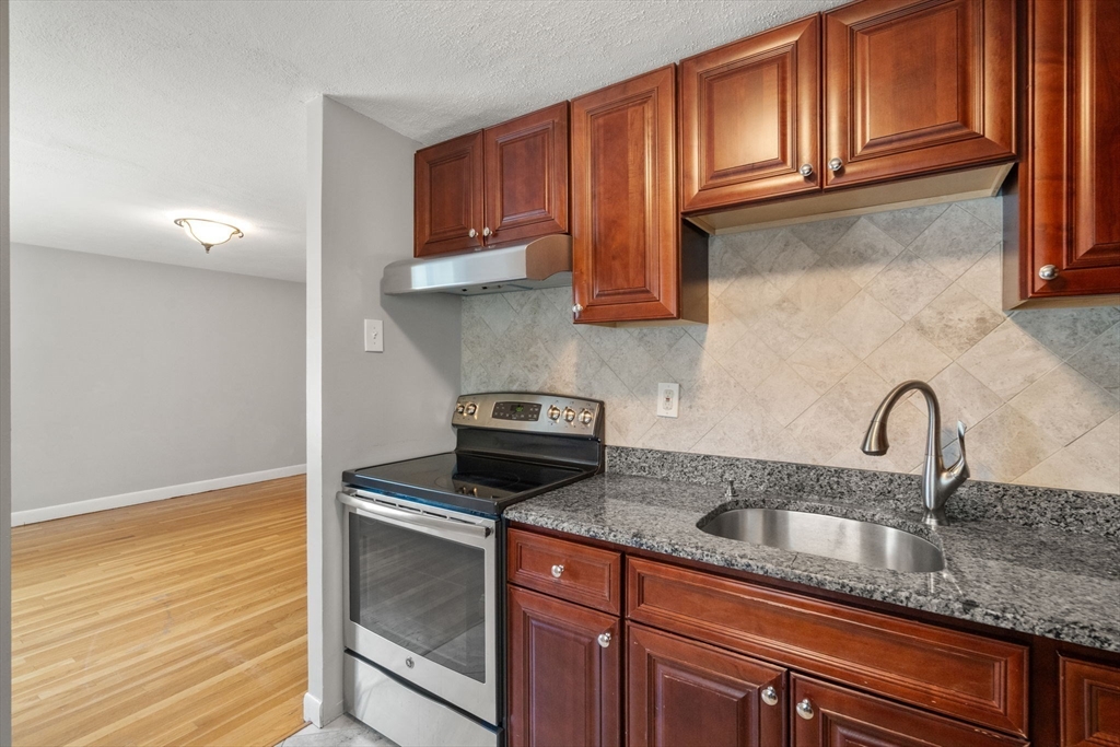 133 Beaconsfield Rd # 44 Property Photo 5