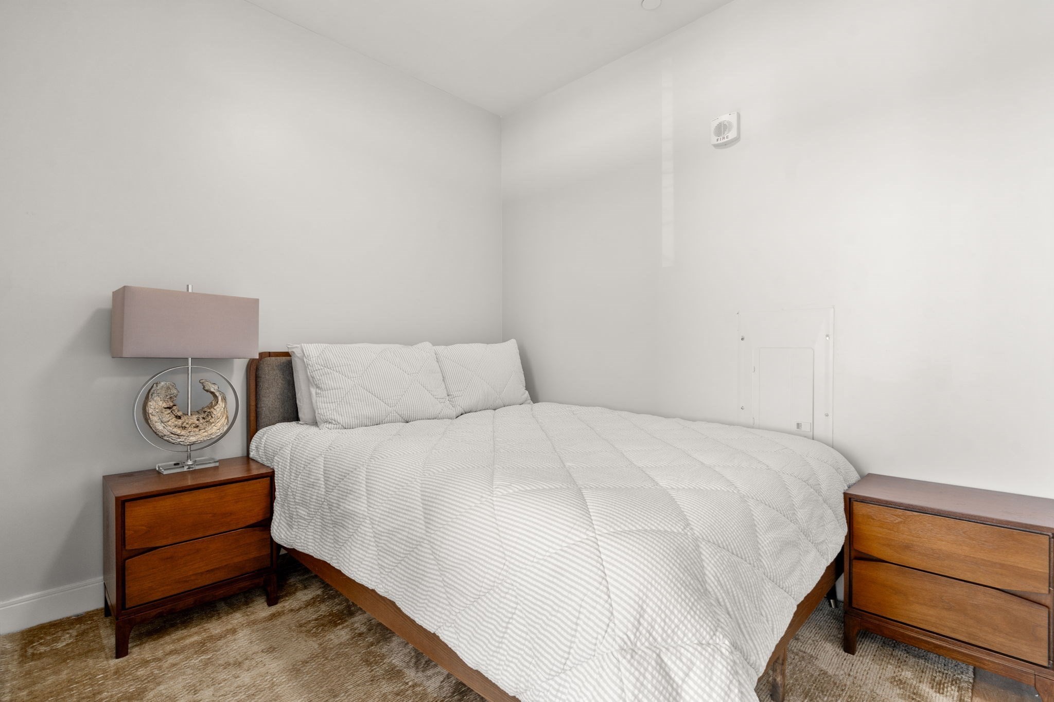 191 Washington St # 615 Property Photo 5