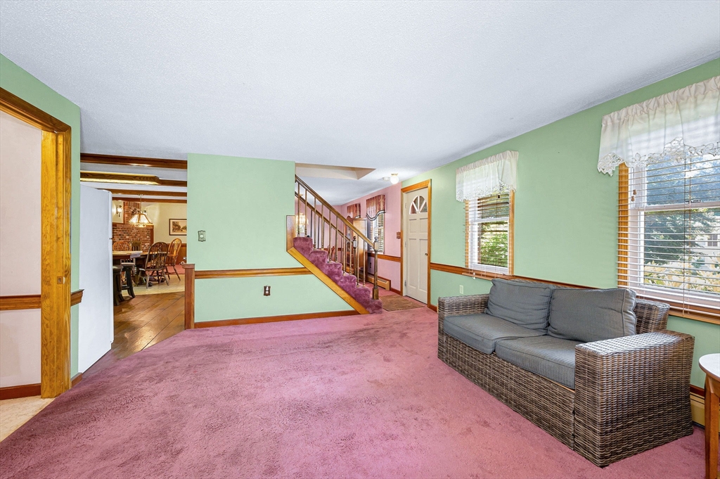 48 Cannington St Property Photo 5