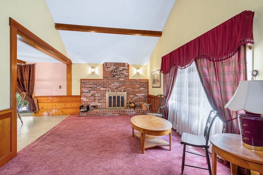 48 Cannington St Property Photo 13