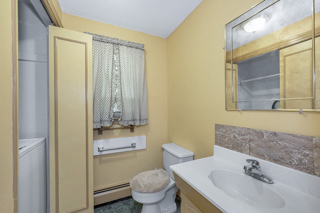 48 Cannington St Property Photo 18