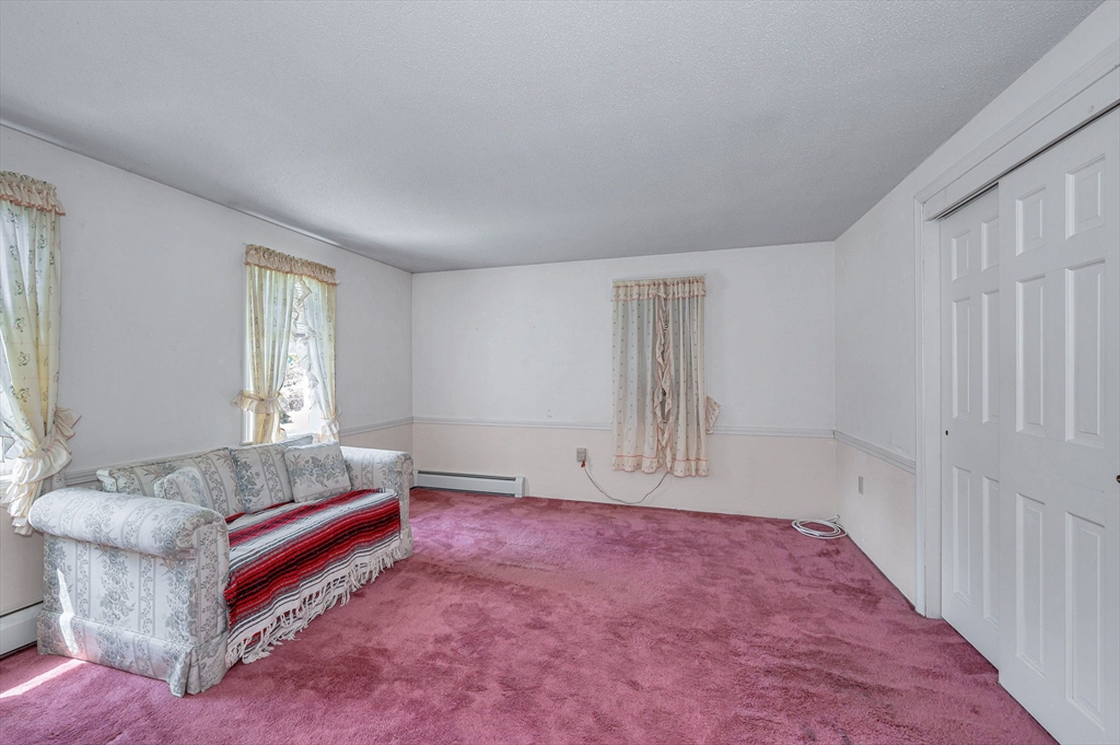 48 Cannington St Property Photo 19