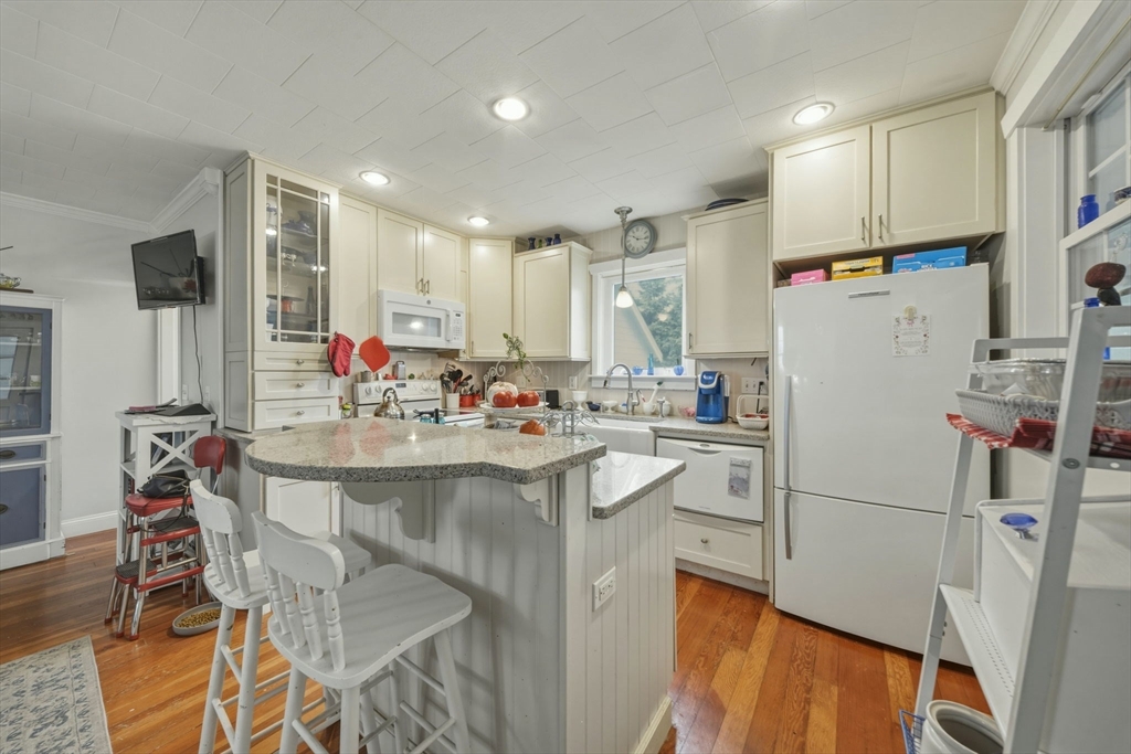6 Gordon Street Property Photo 18