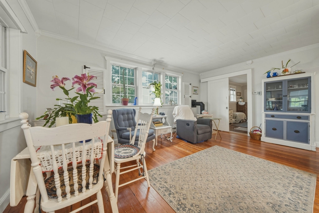 6 Gordon Street Property Photo 24