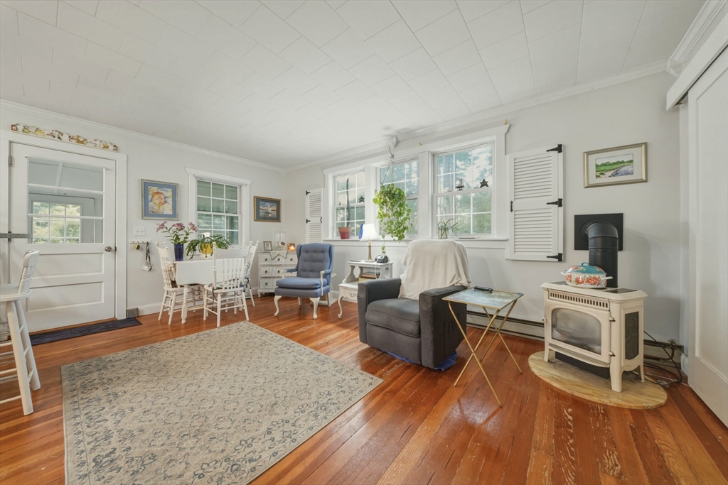 6 Gordon Street Property Photo 25