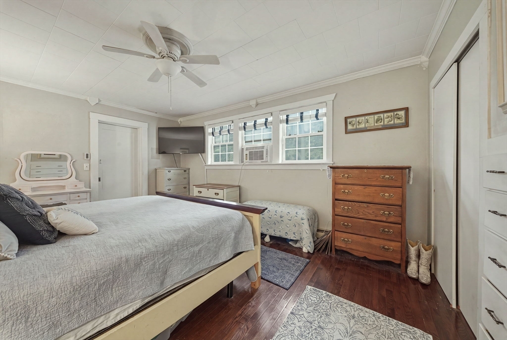 6 Gordon Street Property Photo 34