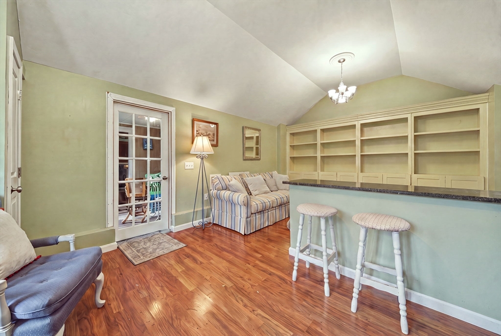 6 Gordon Street Property Photo 39