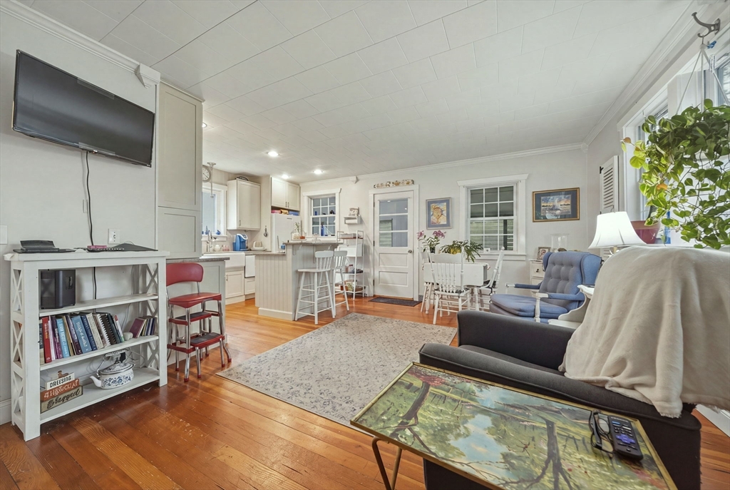 6 Gordon Street Property Photo 40