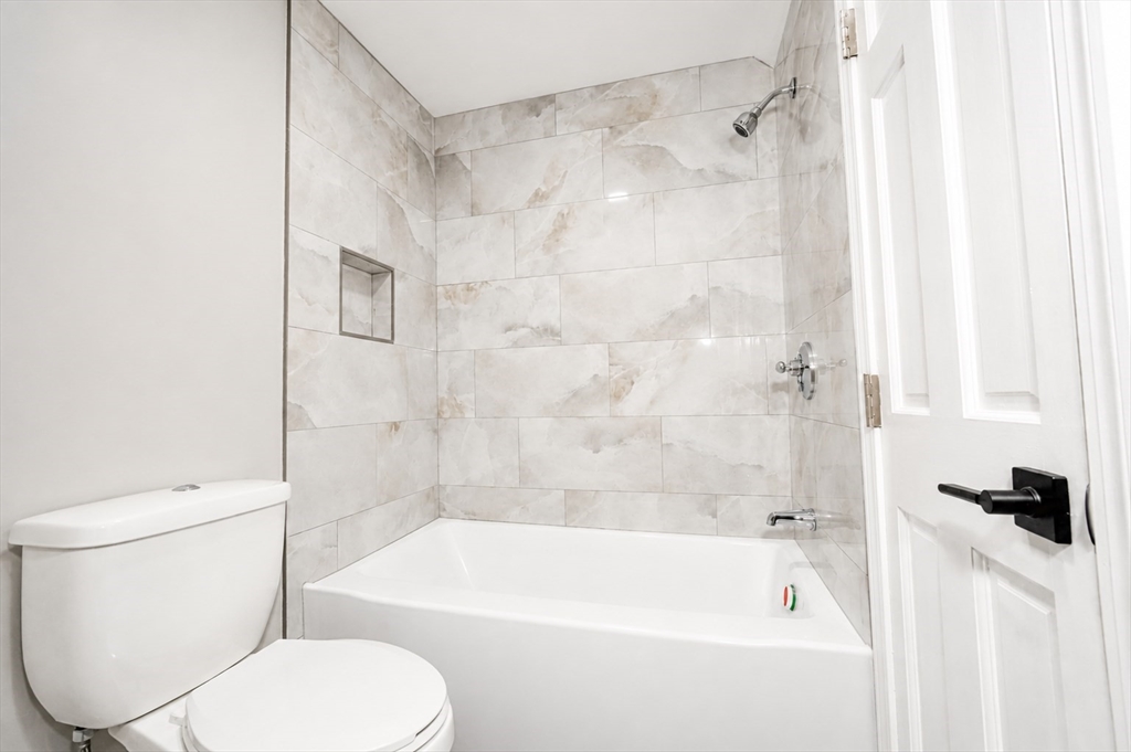19 Mason St Property Photo 14