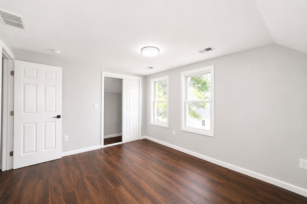 19 Mason St Property Photo 19