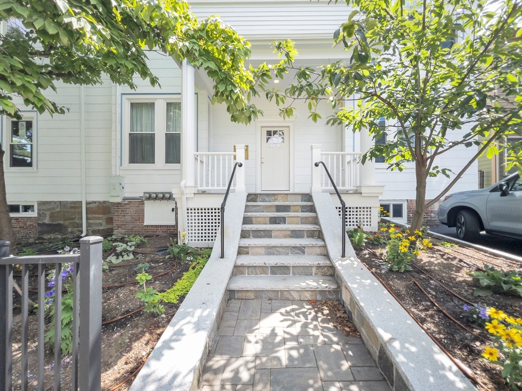 100 Chestnut Avenue # 3 Property Photo 1
