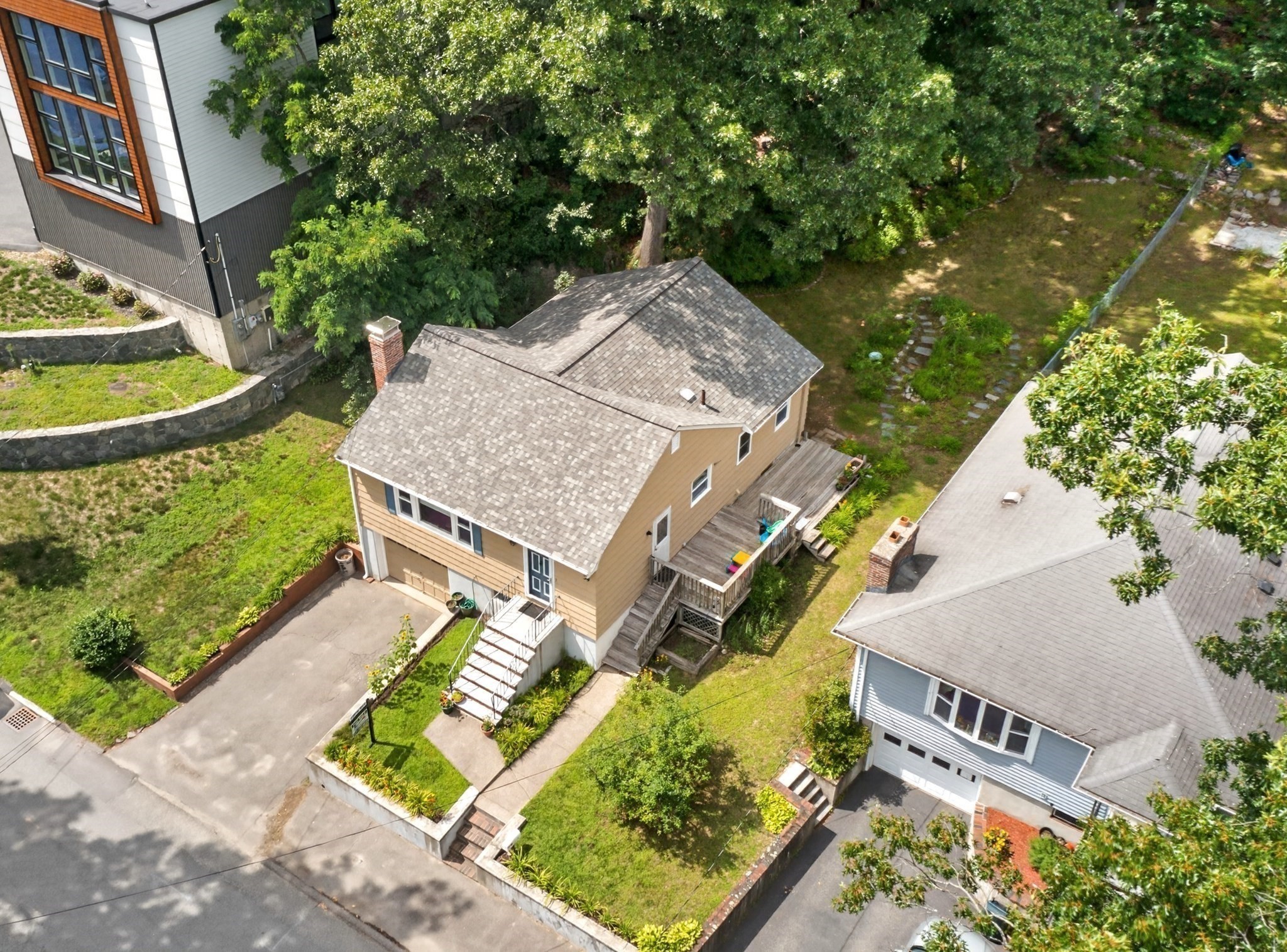 39 Hillsdale Rd Property Photo 1