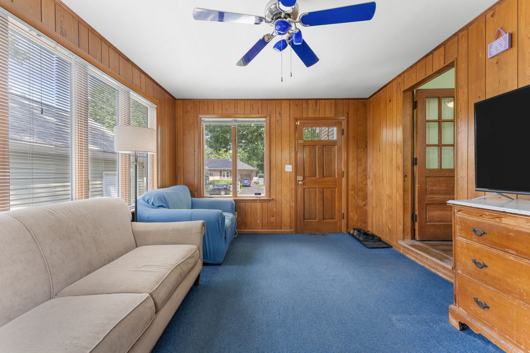 14 Angela Ter Property Photo 18