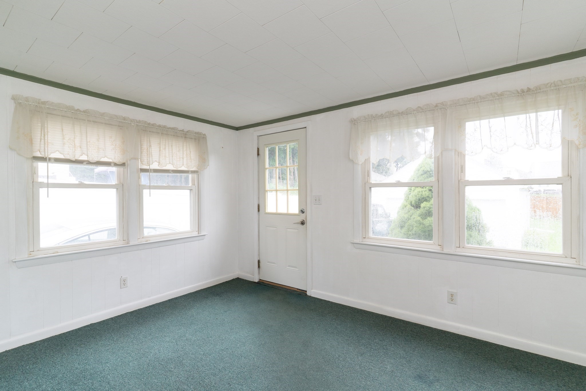 6 Maynard St Property Photo 4