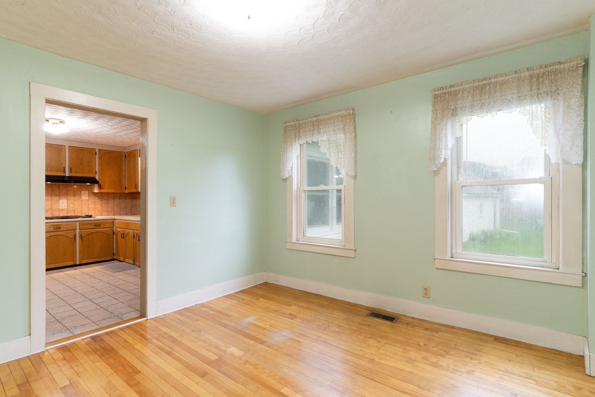 6 Maynard St Property Photo 15