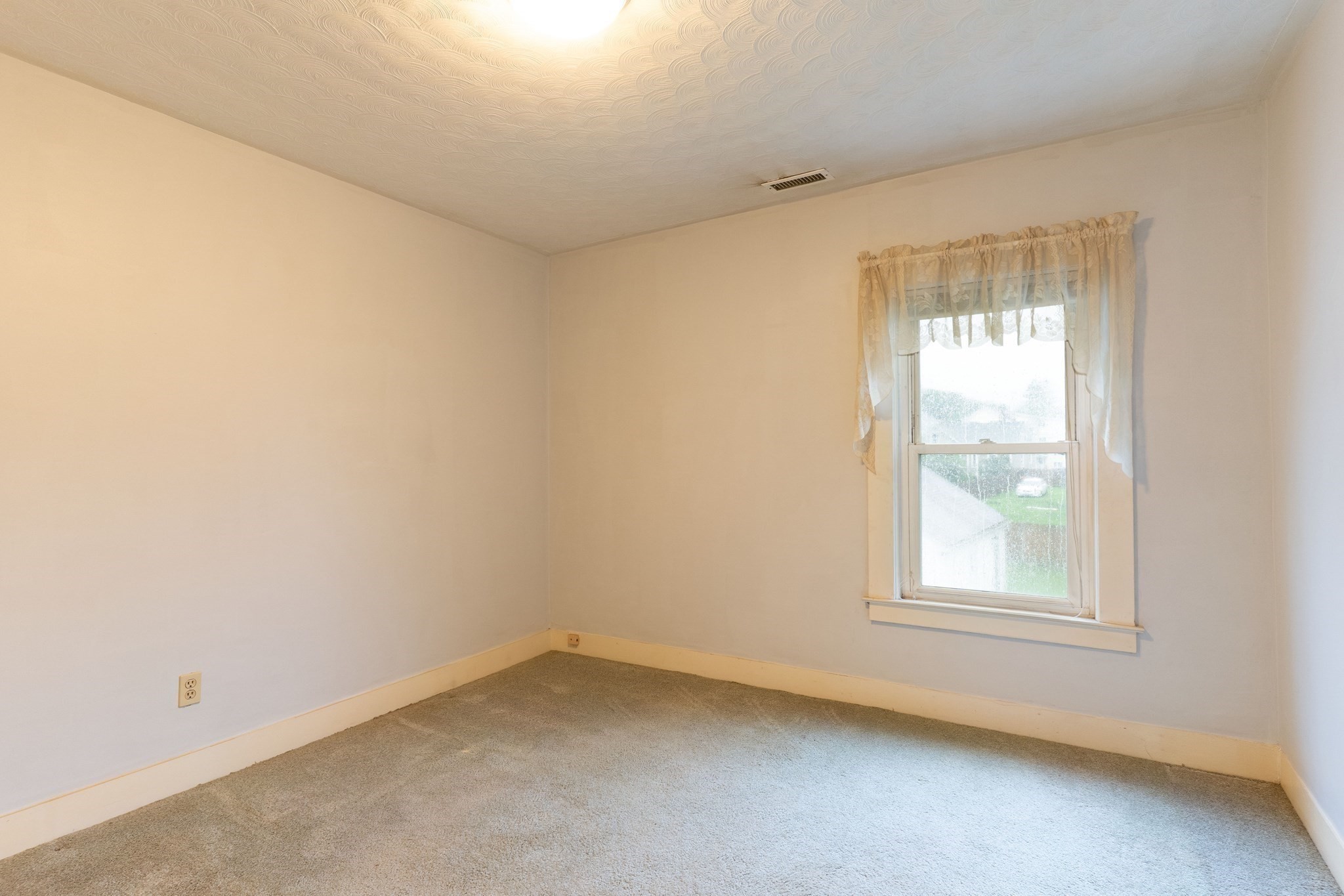 6 Maynard St Property Photo 28