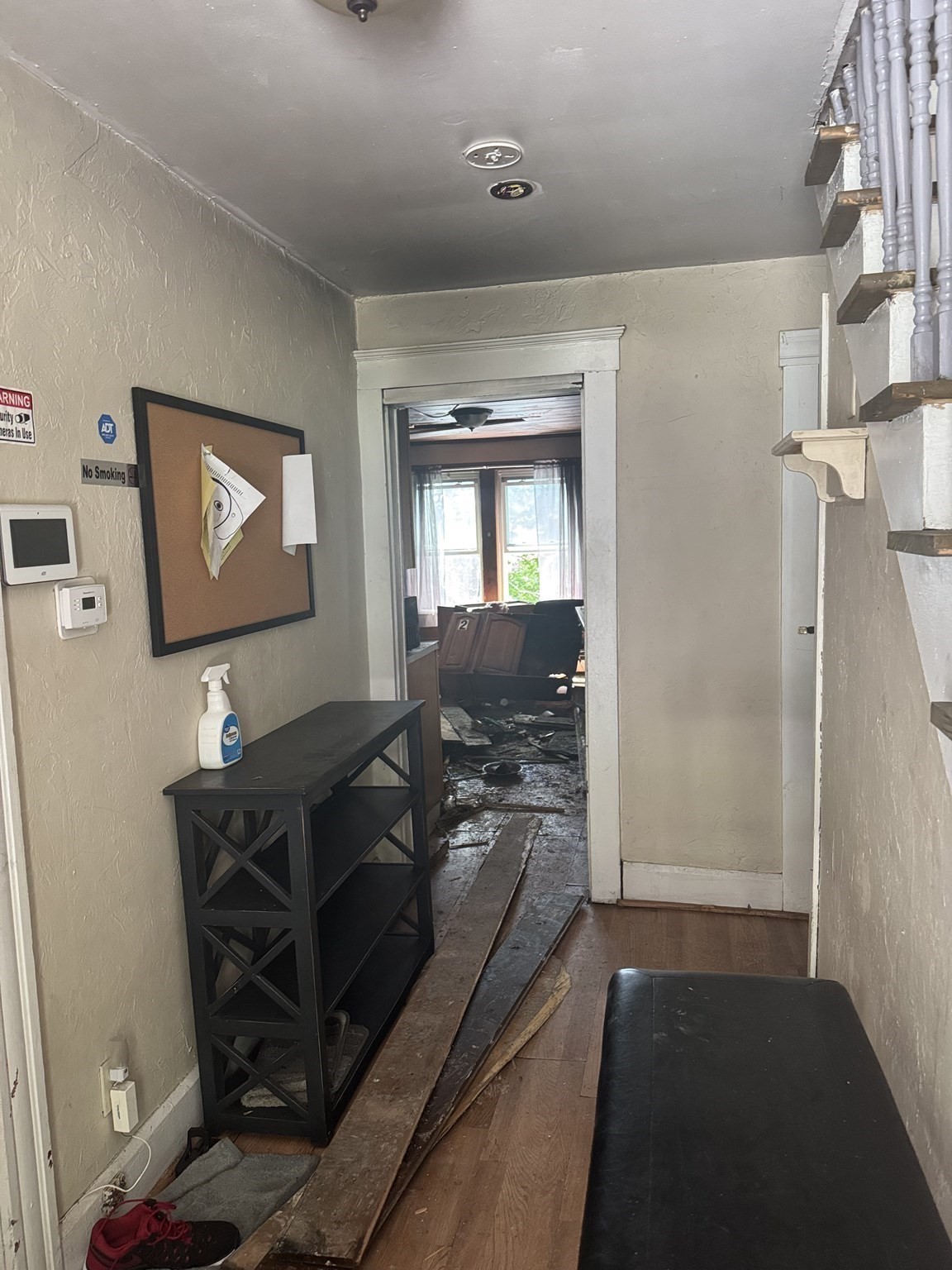 100 Marshall St Property Photo 3