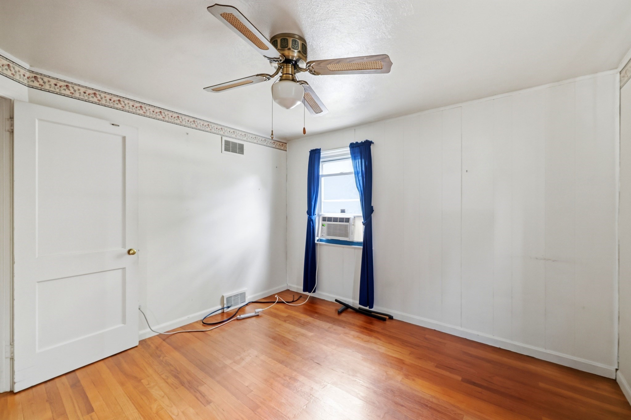23 Steuben St Property Photo 14