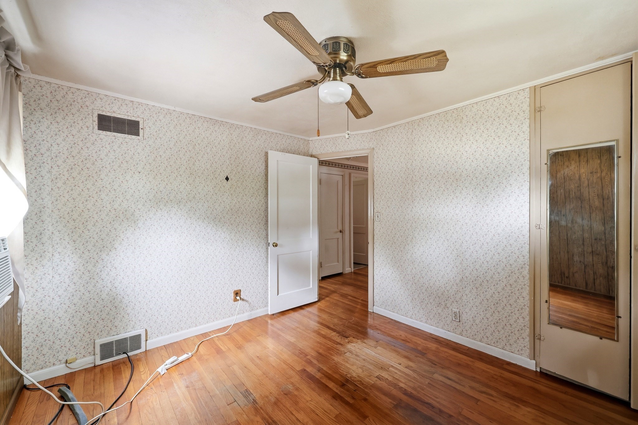 23 Steuben St Property Photo 19