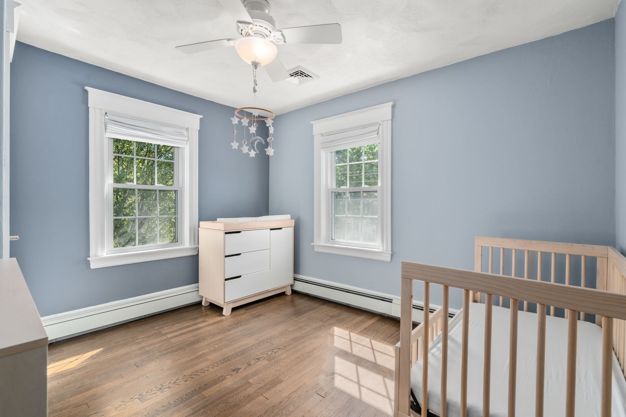 128 Pleasant St Property Photo 23