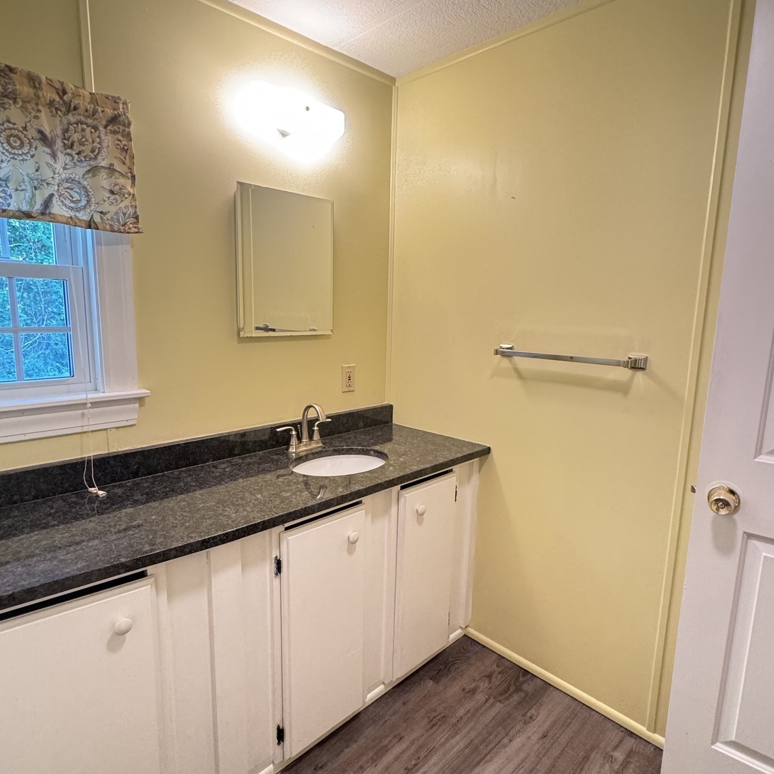 16 Puritan Road Property Photo 24