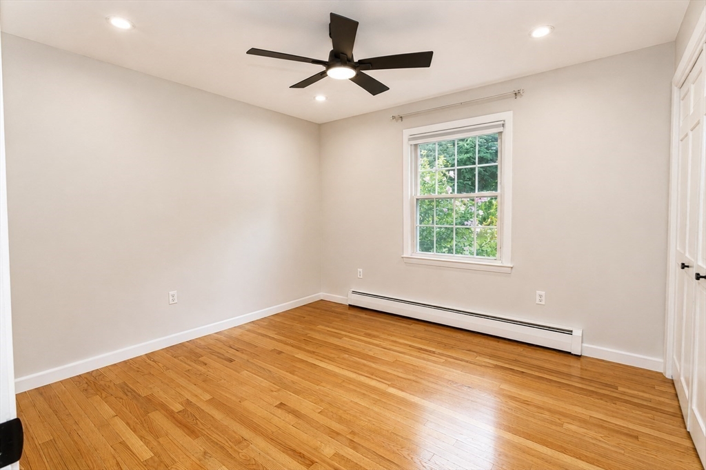 93 Wyndward Rd Property Photo 17