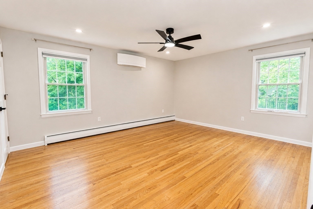 93 Wyndward Rd Property Photo 23