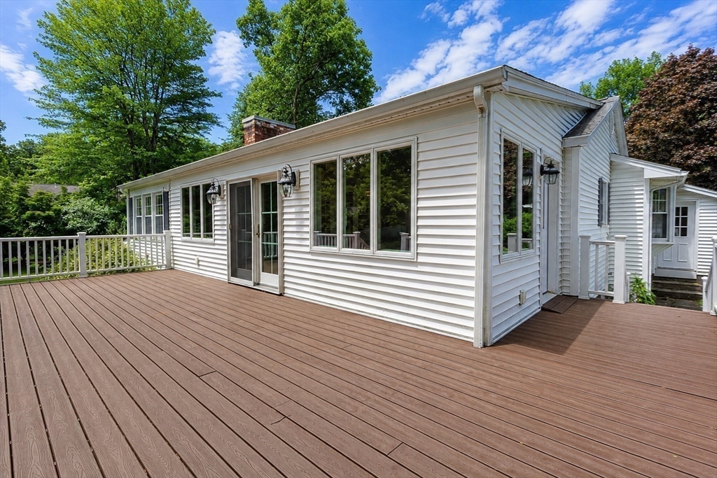 93 Wyndward Rd Property Photo 38